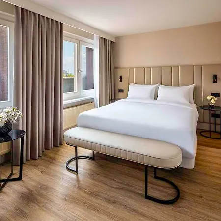 Nh Leidseplein 4* אמסטרדם