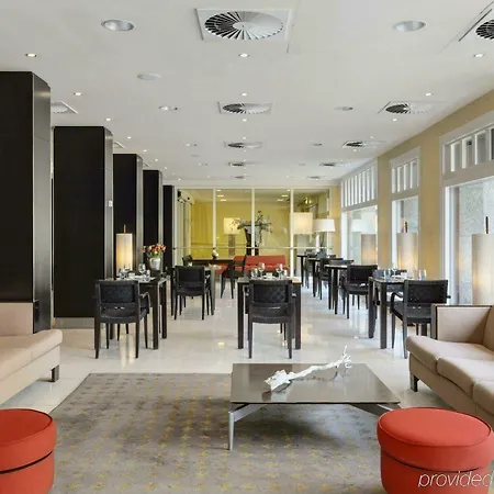 מלון Nh Leidseplein 4*