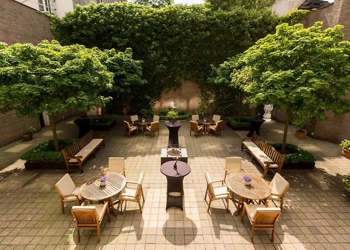 Nh Leidseplein מלון 4*