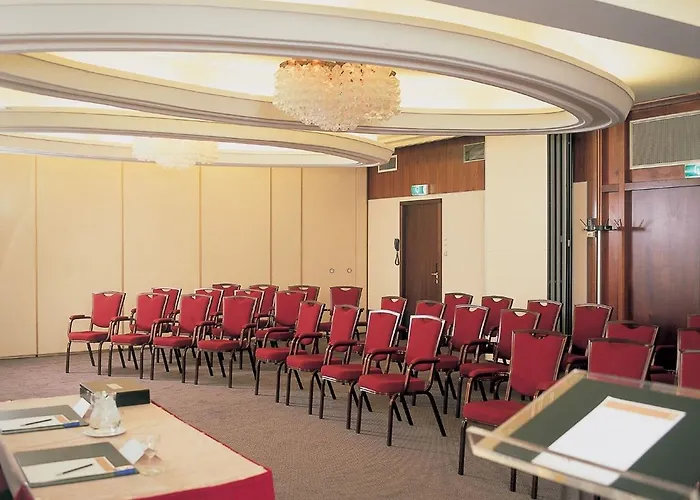 Nh Leidseplein מלון