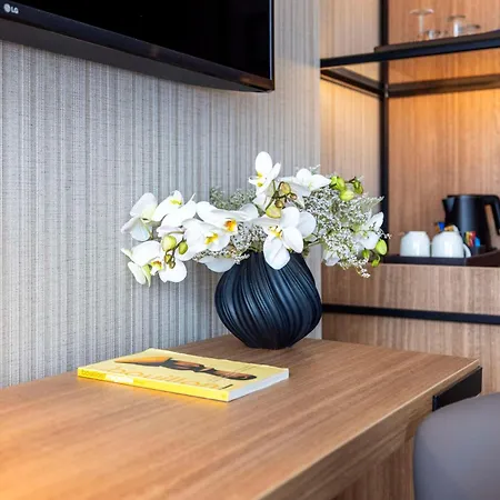 Nh Centre Hotel 4*