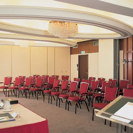 Nh Leidseplein Hotel