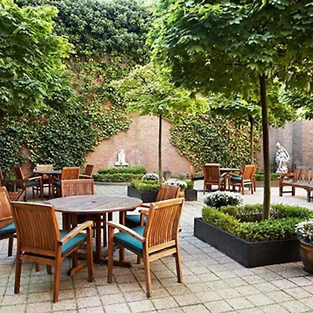 Nh Leidseplein Amsterdam