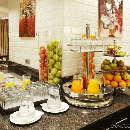 Nh Centre Hotel 4*