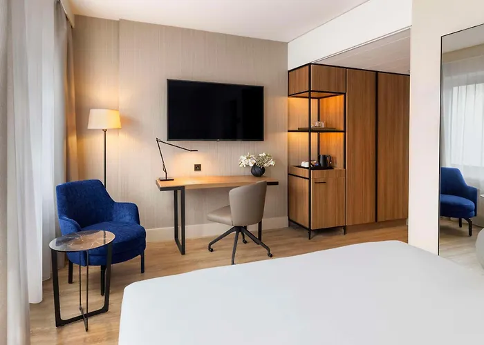 ホテル Nh Leidseplein 4*