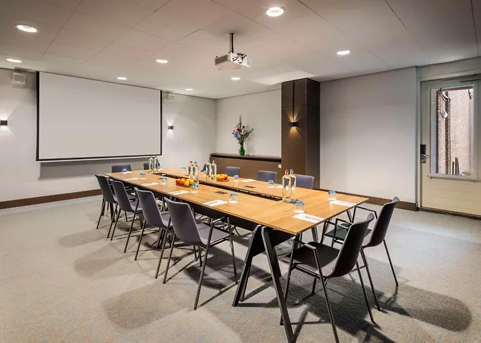 ホテル Nh Leidseplein 4*