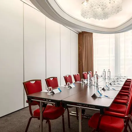 Nh Leidseplein Отель 4*